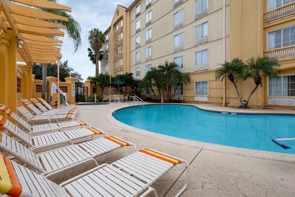 La Quinta By Wyndham Lakeland West Εξωτερικό φωτογραφία