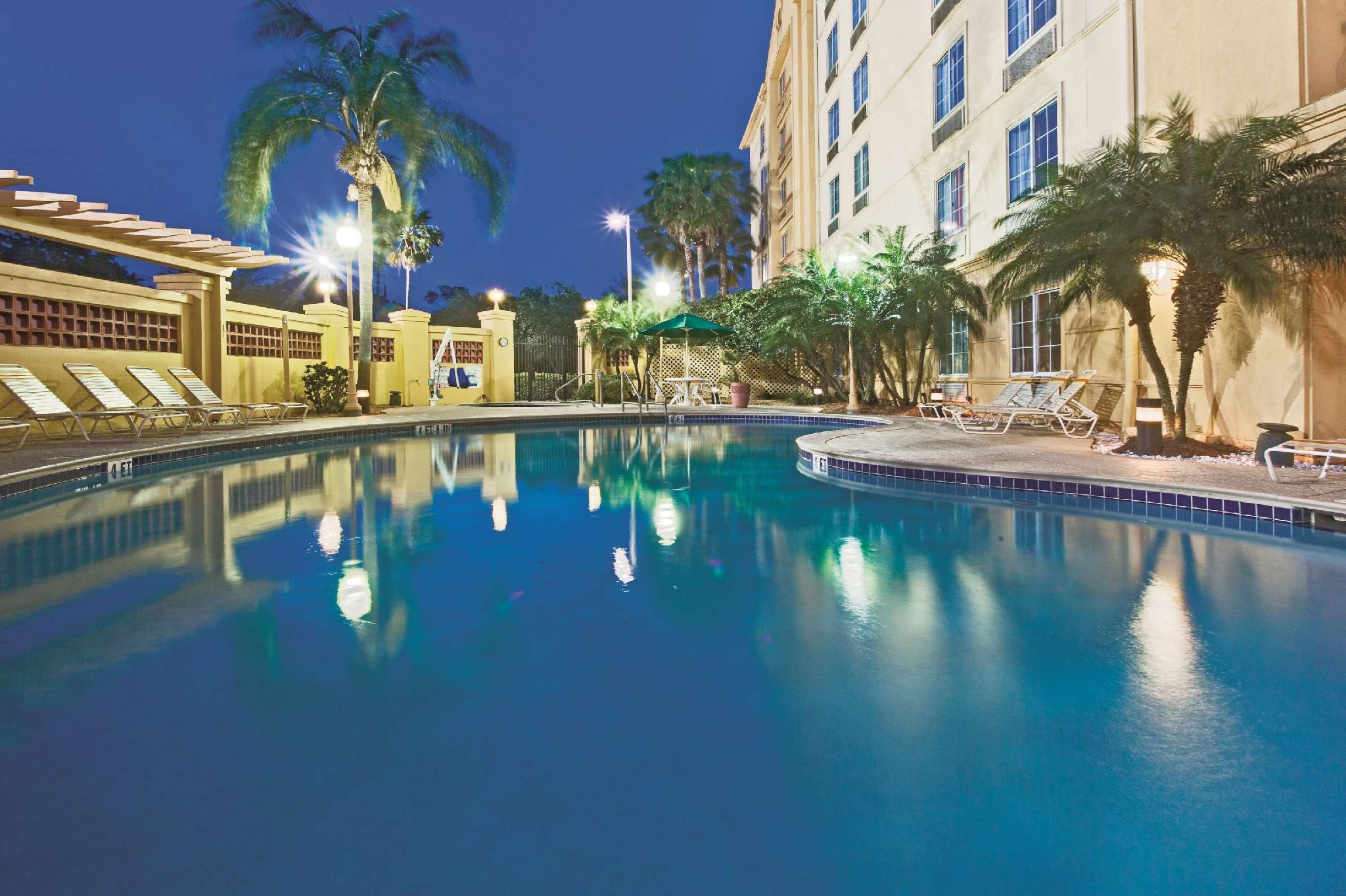 La Quinta By Wyndham Lakeland West Εξωτερικό φωτογραφία